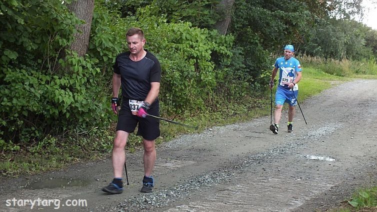 Bieg oraz marsz nordic walking