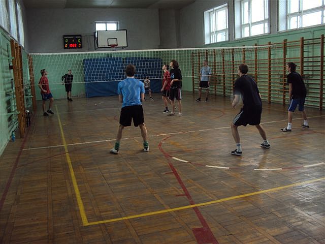 Sportowe zajcia feryjne w ZS Stary Targ