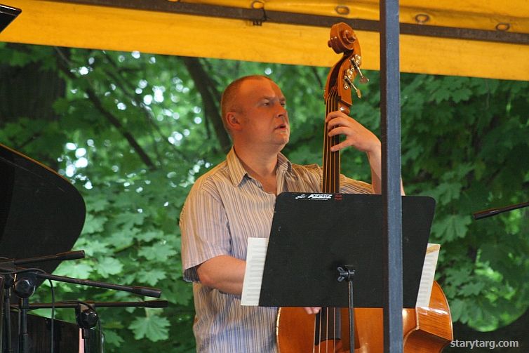 Leszek Kuakowski Classic Trio