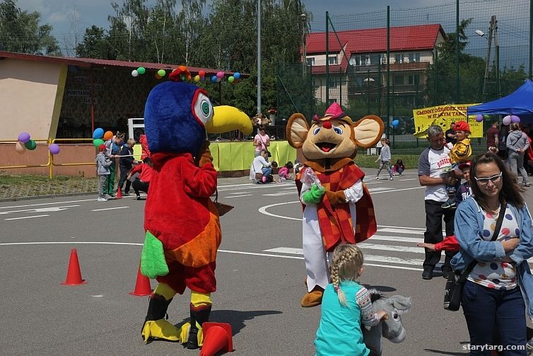 1. Gminny Festyn z okazji Dnia Dziecka